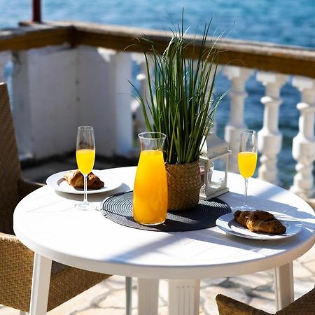 Apartments Seaside Бибине Екстериор снимка
