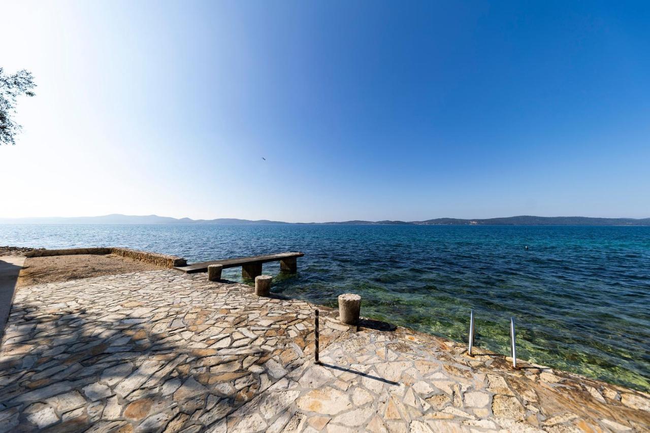Apartments Seaside Бибине Екстериор снимка