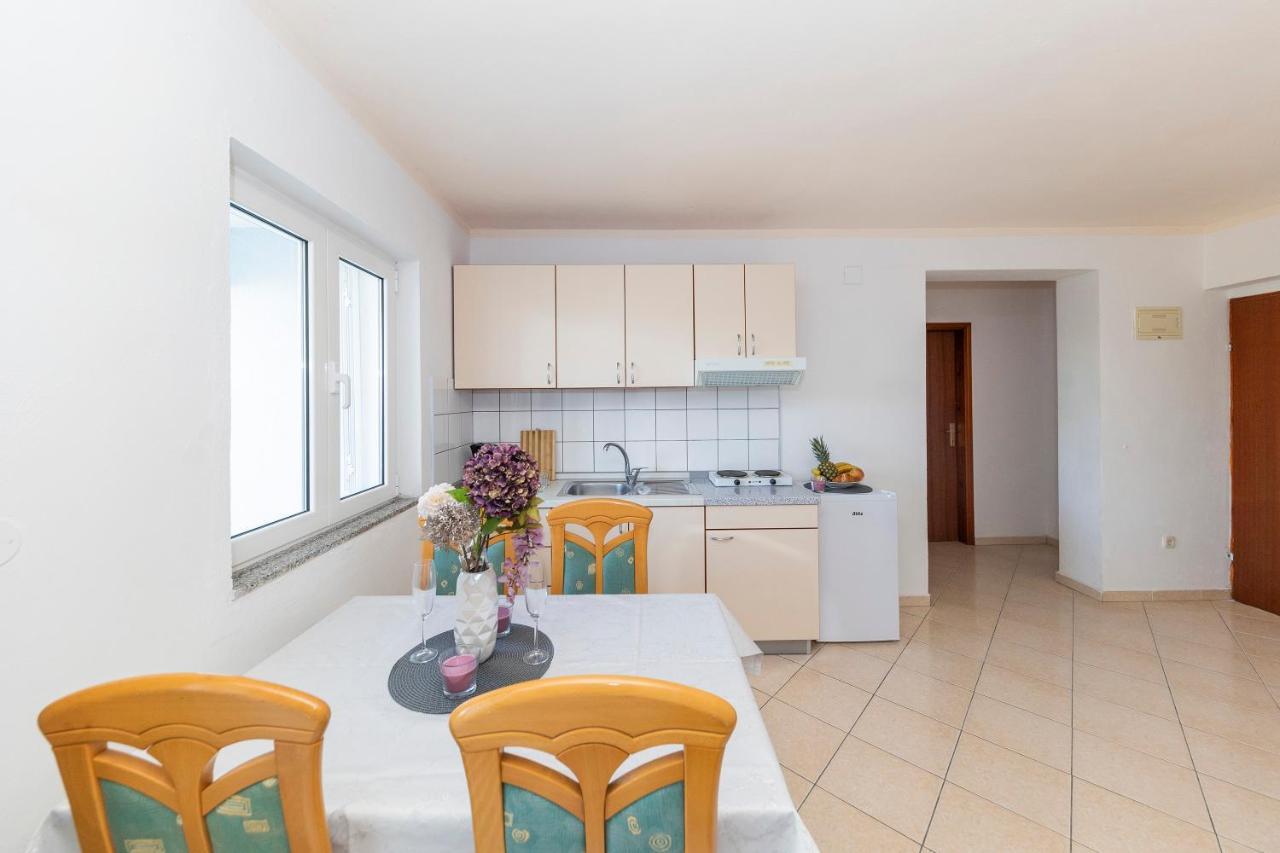 Apartments Seaside Бибине Екстериор снимка
