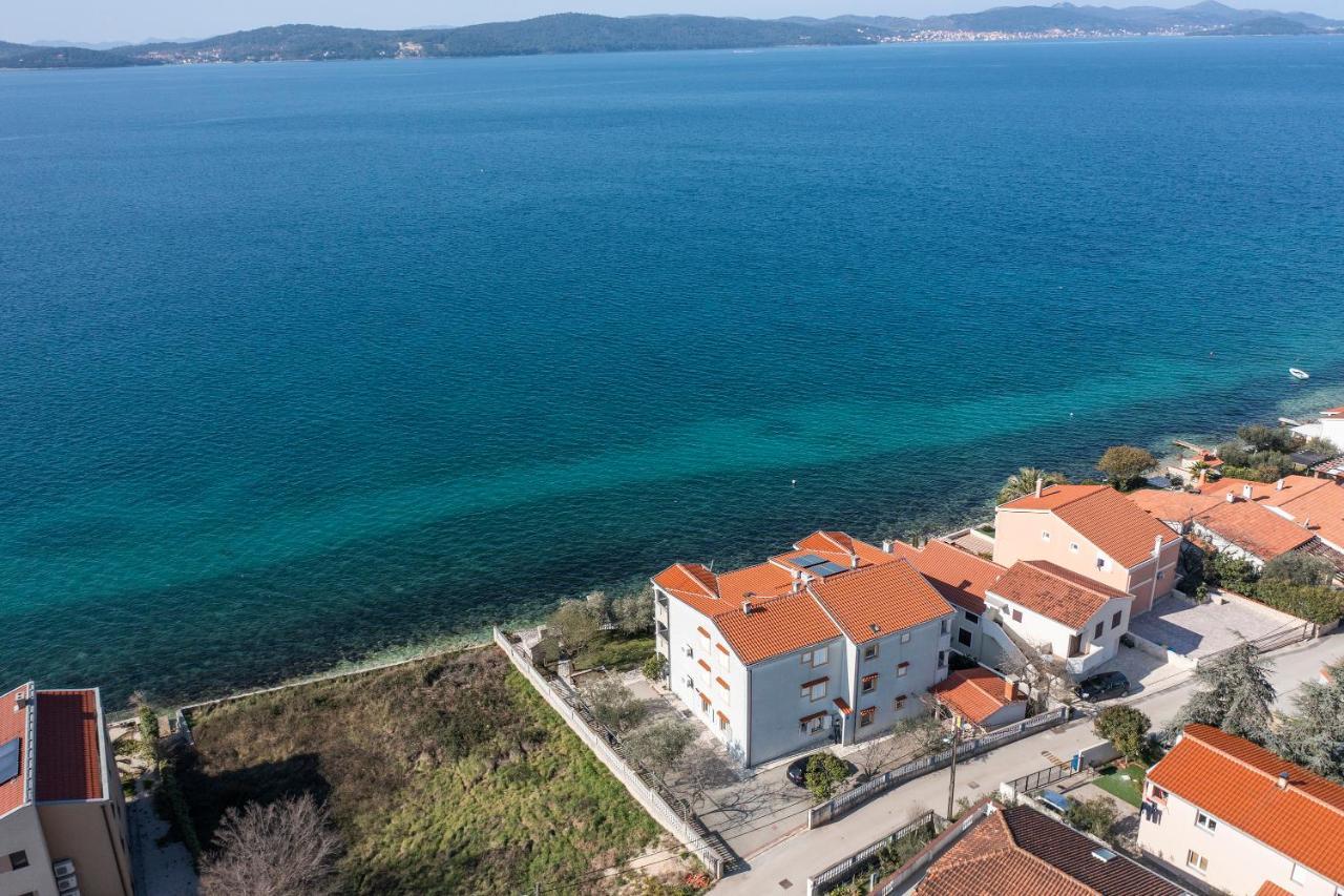 Apartments Seaside Бибине Екстериор снимка