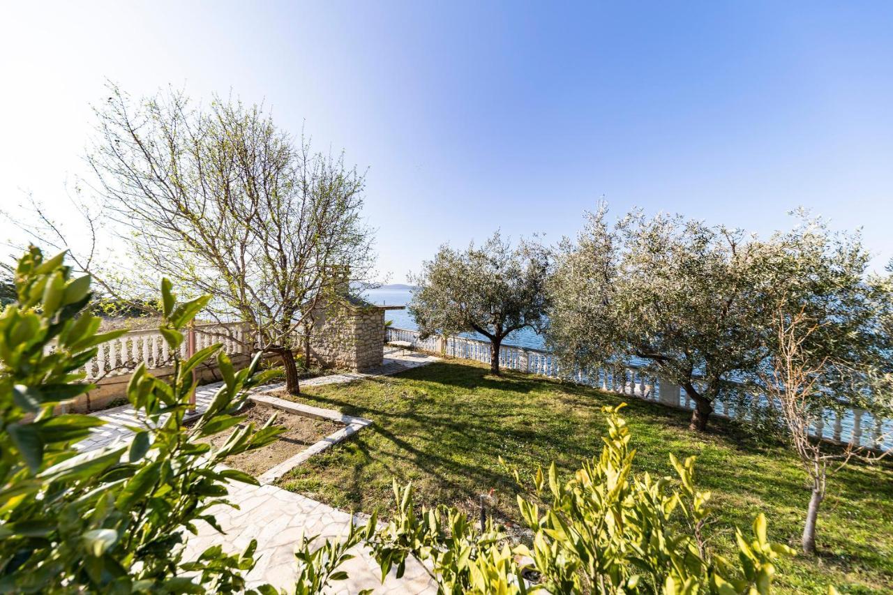 Apartments Seaside Бибине Екстериор снимка